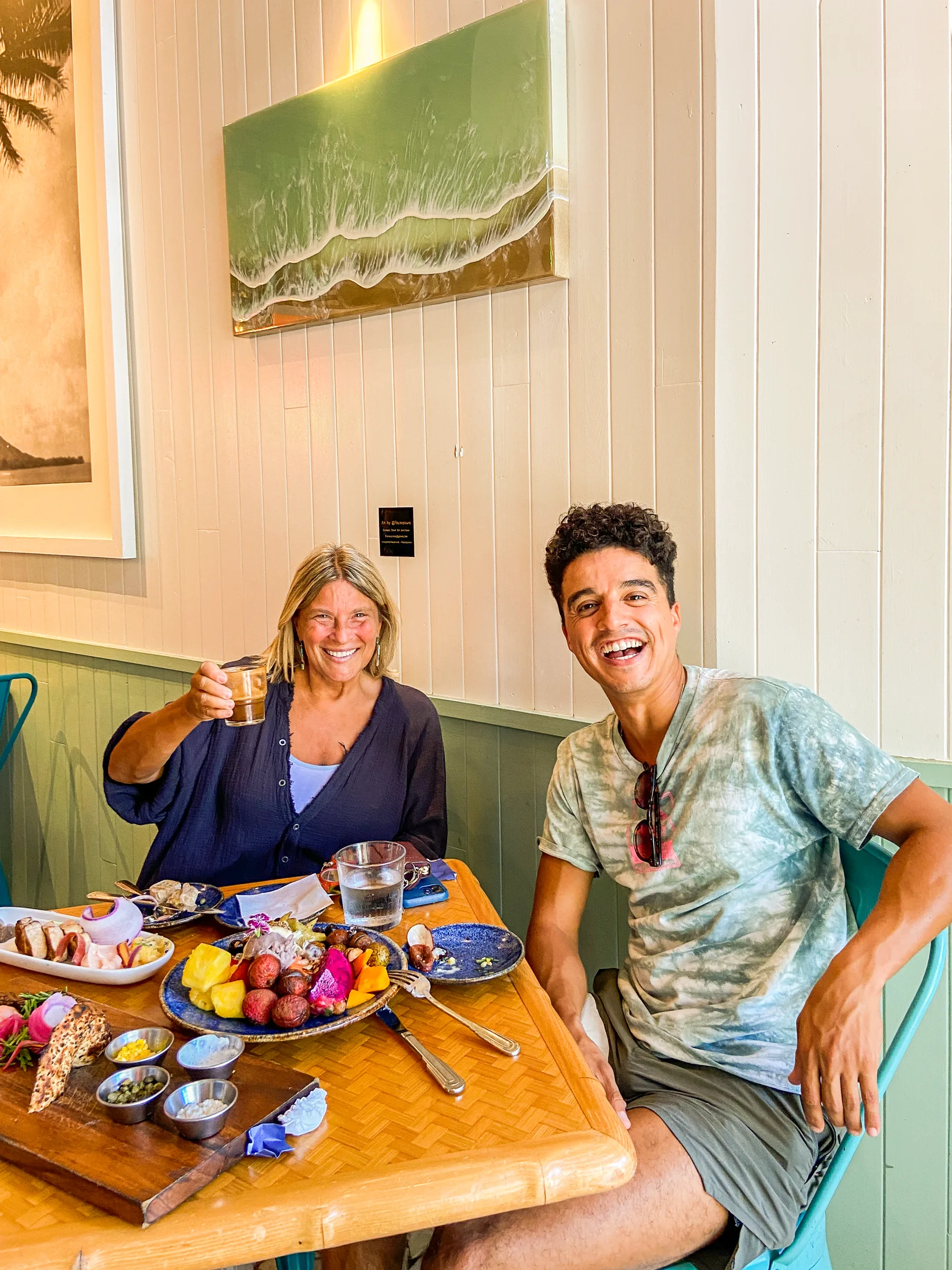 Guests enjoying food at Castro’s Hawaii